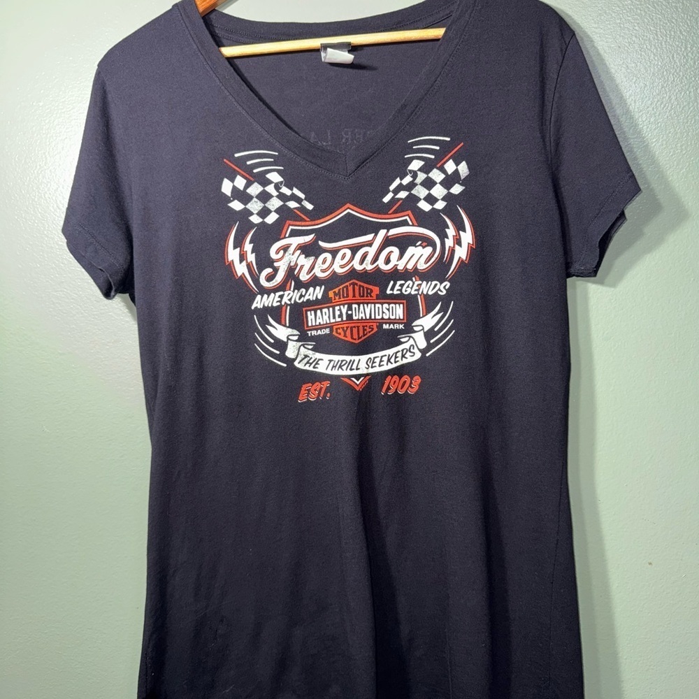 Bundle of two Harley-Davidson Black and Red Logo Tag